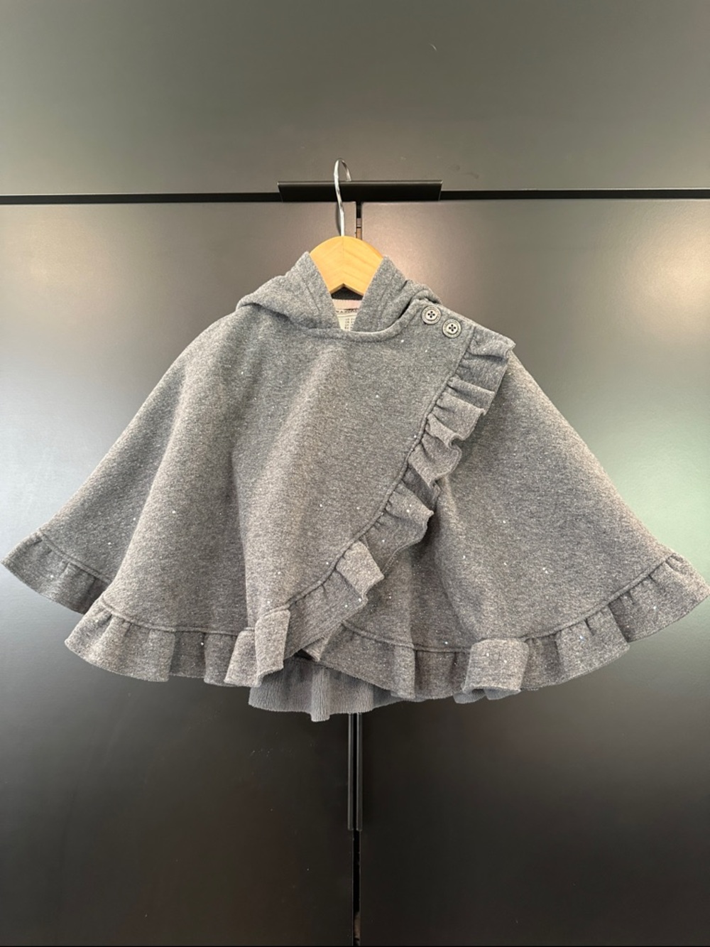 Max Studio Baby‎ Gray Glitter Ruffle Hooded Poncho Cape 24M
